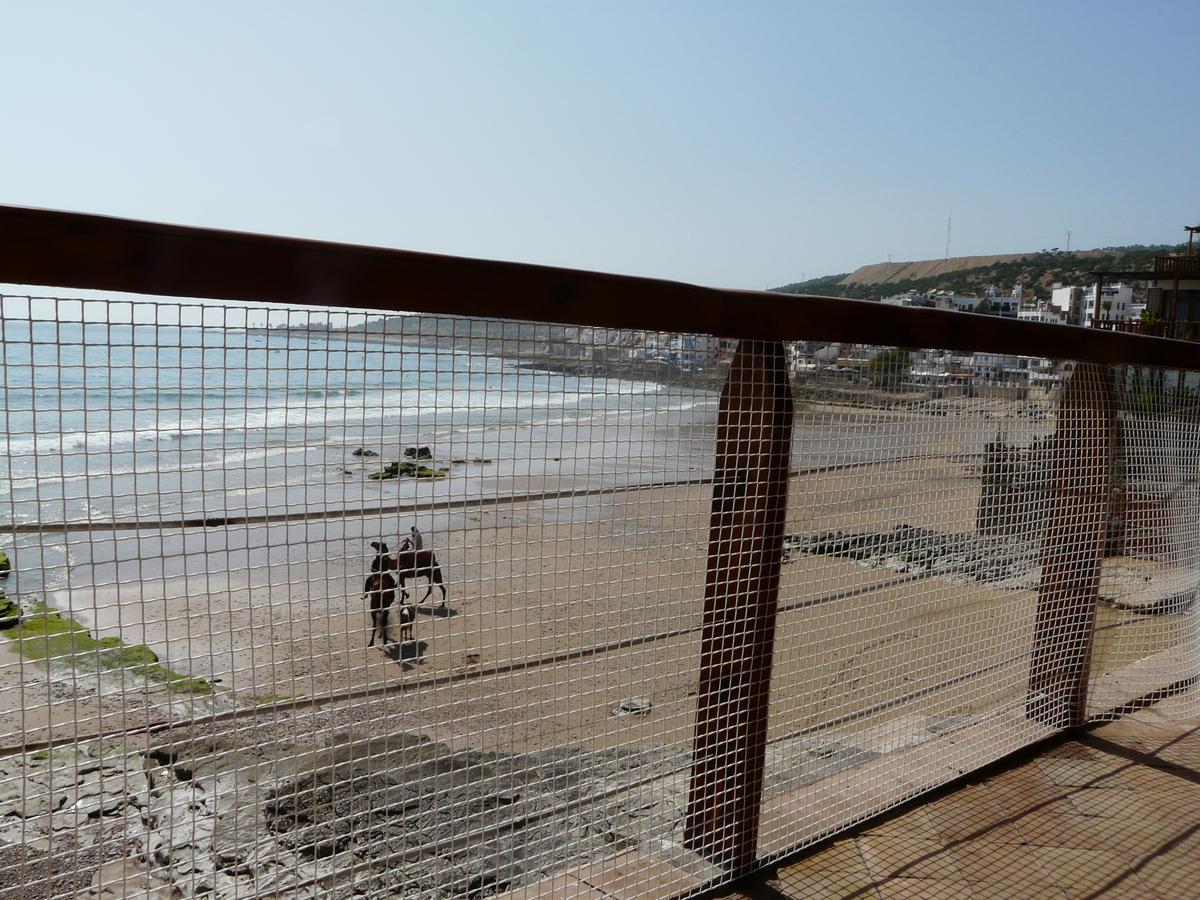 Taghazout Beach Bagian luar foto